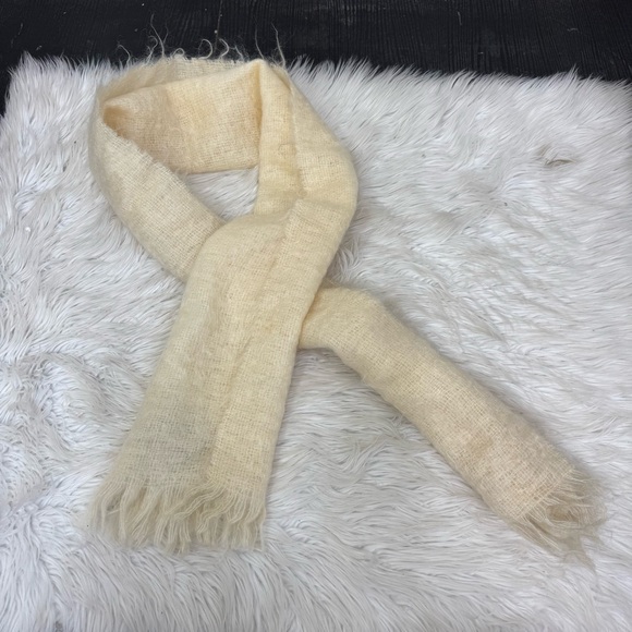Antartex Vintage Cream Fringe Hem Mohair Wool Blend Rectangular Textured Scarf - Picture 5 of 8